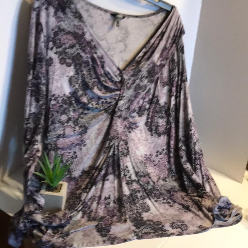 💜Daisy Fuentes Sz 3x beauty of a top